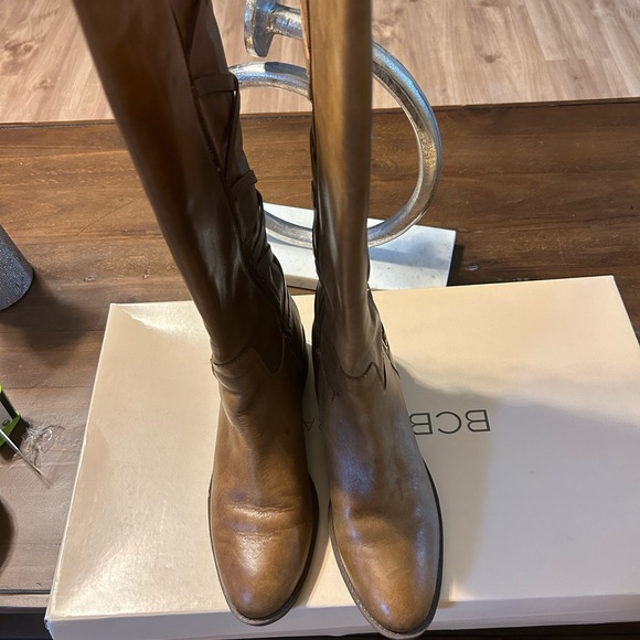 BCBG Boot - Picture 6 of 7